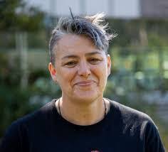 Irene Moynihan's Instagram, Twitter & Facebook