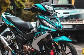 Ente liat dong motor balap nikung kecepatan berapa? Tampil Atraktif Honda Supra Gtr 150 Pakai Baju Petronas Khas Yamaha Gridoto Com