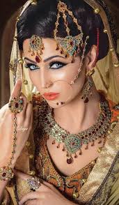 Bridal Beauty Indian Bride Laya Beautiful Indian Brides Pakistani Bridal Jewelry Indian Bridal Makeup