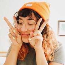 12 Branding lessons from professional creatives that every artist can learn  from