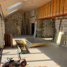 Ceiling First Fix Completed Plaster Boarded And Plastered To Allow The Bird Cage To Be Stripped Out Bird Cage Plasterboard Lodge