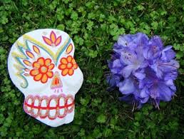 A must have for festive dia de los muertos celebrations. Day Of The Dead Felt Back Fabric Brooch Young Romantics Felt
