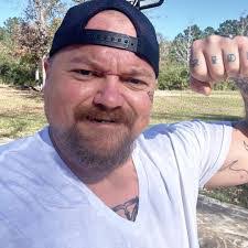 Stacy Raddatz's Instagram, Twitter & Facebook