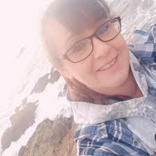 Vet and dog groomer recommendations in Mendocino?