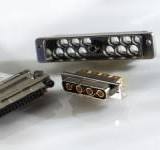 Quadrax: Connectors, Cables & Contacts | TE Connectivity