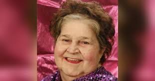 Linda Silcox's Instagram, Twitter & Facebook