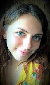 Edna Helton's Instagram, Twitter & Facebook