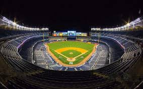 Yankee Stadium Guide Where To Park Eat And Get Cheap Tickets