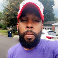 What is the biggest difference between a certificate and an associate's  degree in surgical technology?