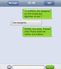 Cette rubrique liste les idées sms original et. 10 Sms De Couples Qui Vont Vous Faire Mourir De Rire