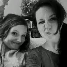 Kat Steele (@_katjsteele)