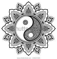 Circular Pattern In Form Of Mandala For Henna Mehndi Tattoo Decoration Decorative Ornament Mandala Tattoo Design Ying Yang Tattoo Butterfly Mandala Tattoo