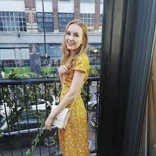 She is deaf and a british sign language user. Everything You Need To Know About Eastenders Star Rose Ayling Ellis Away From Frankie Lewis Character Ok Magazine