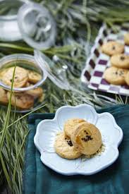 Harini iezah nak kongsi resepi biskut bijan ranggup paling mudah. Sajian Raya Resipi Biskut Telur Masin Bersama Bijan Hitam Glam Malaysia