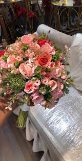 pin by كوش مداخل طاولات تنسيق الطائف on مسكات عرايس video floral bridal flowers floral arrangements