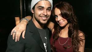 5,375,214 likes · 2,264 talking about this. Lindsay Lohan Reflects On Past Relationships With Wilmer Valderrama And Samantha Ronson Entertainment Tonight