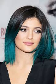 Kylie Jenner Wallpaper Wallpaper Kylie Jenner Wallpaper Hd Images Style24x7 Short Ombre Hair Blue Ombre Hair Cool Hair Color