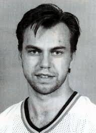Player photos for the 1995-96 Houston Aeros at hockeydb.com