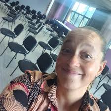 Say goodbye to self-doubt and hello to more money! This isn't your average  online snoozefest