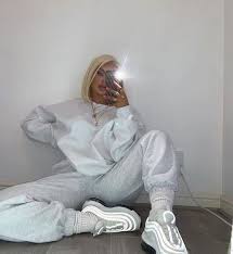 Taylor Severin (taylorseverin9)