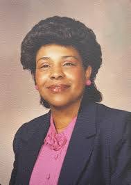 Donna Lance's Instagram, Twitter & Facebook