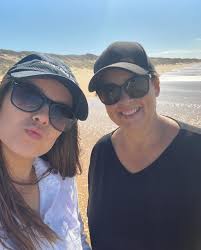 Chelsea Beechey (@chelsea.beechey) • Instagram photos and videos