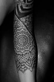 Marked For Life Tattoos And Gangs Con Imagenes Tatuajes Hindues Tatuajes Tatuajes Mandalas