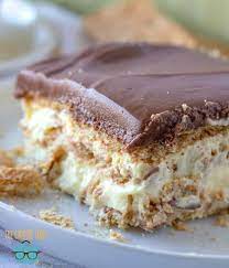 No Bake Eclair Cake Recipe In 2020 No Bake Eclair Cake Eclair Cake Recipes Eclair Cake
