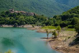 Maybe you would like to learn more about one of these? Vagli Il Lago Ed Il Parco Natura Luoghi Naturalistici A Vagli Sotto