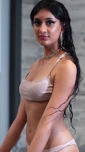 @Manikanganas video Tweet