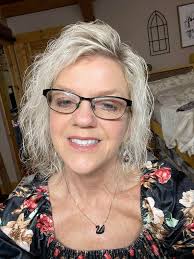 Second try and I think she's beautiful 😍