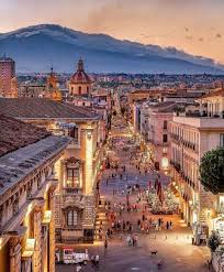16 strumenti di comunicazione e collaborazione. Catania Sicily Italy Places To Travel Italy Travel Beautiful Places To Travel