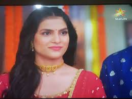 I see posts regarding roshini being selfish etc etc anyway that your  opinion guys.. But those who grew up close to thier father they Wil  understand roshini s fear, I can understand