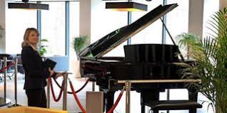 Zdrowia promenade und fort zachodni. Piano Im Hotel Hamilton Spielt Wie Von Geisterhand