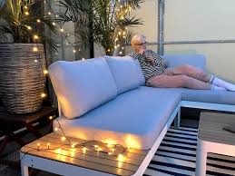 Vier stilrichtungen werden auf den rund 70 seiten gezeigt: Terrassengestaltung Ideen Fur Einen Schonen Sommer Auf Dem Balkon Oder Der Terrasse Mit Tchibo
