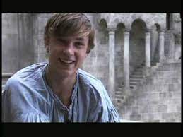 Esta es mi página de narnia. Prince Caspian William Moseley Interview Youtube