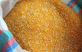 Tidak seperti yang banyak orang ketahui bahwa sebenarnya ayam memiliki banyak varian pakan yang wajib kalian berikan untuk memenuhi sebenarnya, ada banyak sekali varian pakan ayam selain dengan dedak dan pelet lho, ini bisa kalian berikan untuk semua jenis ayam yang ada di rumah kalian. Punya Usaha Peternakan Ayam Inilah 10 Pakan Ayam Alami Dan 3 Rekomendasi Produk Pakan Ternak Terbaik