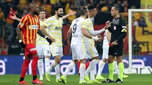 Emre belözoglu ➤ ehemaliger fußballspieler aus türkei ➤ zentrales mittelfeld ➤ zuletzt bei fenerbahce istanbul ➤ * 07.09.1980 in . Emre Belozoglu Facebook