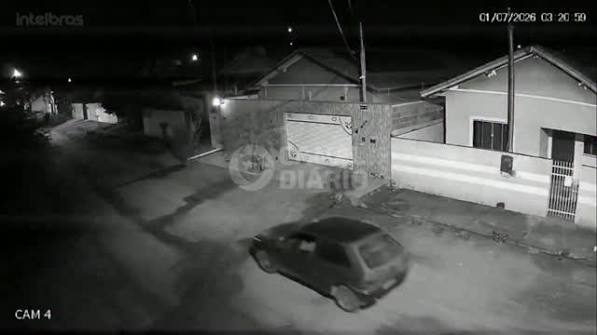 Um servidor da Prefeitura de Mirassol d'Oeste foi morto dentro da pr&oacute;pria casa. A Pol&iacute;cia Civil investiga a autoria e a motiva&ccedil;&atilde;o do crime. 📺 Acompanhe no YouTube. Link na bio.