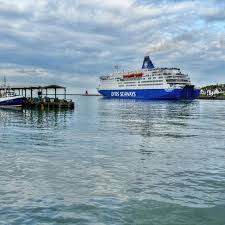 Dfds Seaways Uk On Instagram King Seaways Leaving Newcastle Gorgeous Photo By Ben 14 Ferry Ship Sailing Maritime N European Cruises Newcastle Cruise