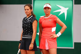 Anett kontaveit is out of the french open women's singles in paris in round three, after losing in two sets to the reigning champion, . Anett Kontaveit Daria Kasatkina Anett Kontaveit And Daria Kasatkina Photos Zimbio