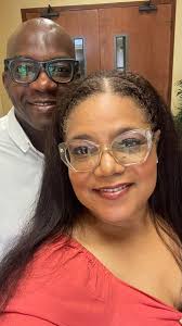 Find u a partner who can lead properly thru and to GOD❤️