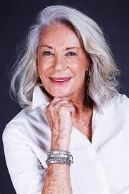 Sandra McGrail (sandramcgrai)