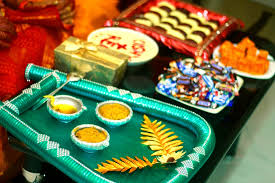 Beauty product containers in vector art format to design body lotion, aftershave bottles, care products, cosmetic container graphics, gel and cream . Totto Decoration In Kolkata