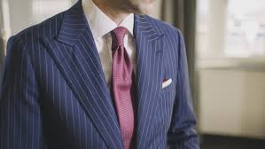 Protection balistique, porte document, une discrétion à toute épreuve. Un Costume Pare Balles Pour Homme D Affaires Fortune