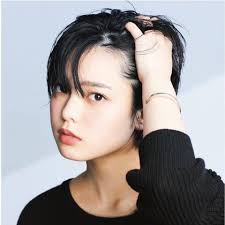 The messy medium hairstyle is the traditional japan/korean undergraduate look. Short Hair Japan Idol Home Facebook