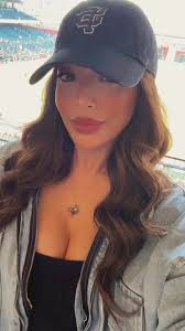 Gabe Kapler Wife Lisa