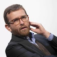 Il quotidiano la repubblica, qualche giorno fa, ha scritto che mara carfagna potrebbe essere nella lista dei ministri che silvio berlusconi ha completato in vista del 5 marzo. Provenzano Si Rivolge Alla Neo Ministra Carfagna Qui E Tutto Pronto Per Il Passaggio Di Consegne