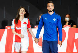 899 kč 1 190 kč. Obrazem Fotbalova Slavia Predstavila Novou Posilu Dresy I Partnera Seznam Zpravy