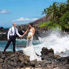 Bride And Groom On Maui Hawaii White Orchids Wedding Hawaii Wedding Packages Hawaii Wedding